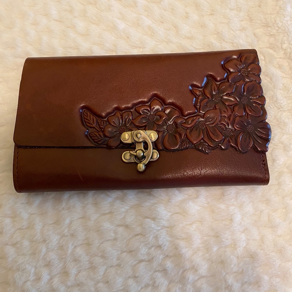 Patricia Nash Tooled Leather Wallet/Clutch